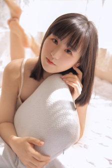 亲亲抱抱举柔柔的长视频